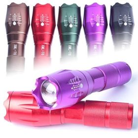 Grab-N-Go Zoomable Focusing Flashlight In 5 Colors - Black